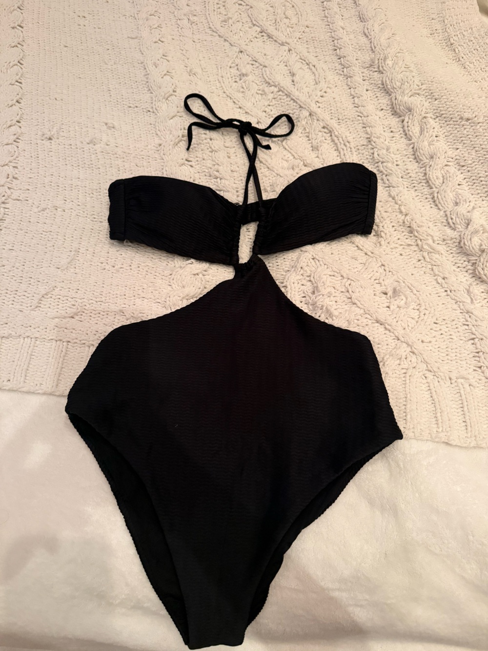 Black Cutout One-Piece Swimsuit - Sleek Halter Style